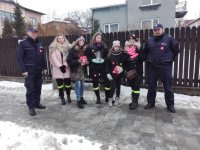 Policjanci dbają o bezpieczeństwo wolontariuszy