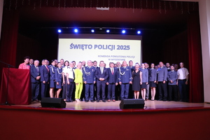 Zdjęcie grupowe wszystkich uczestników akademii